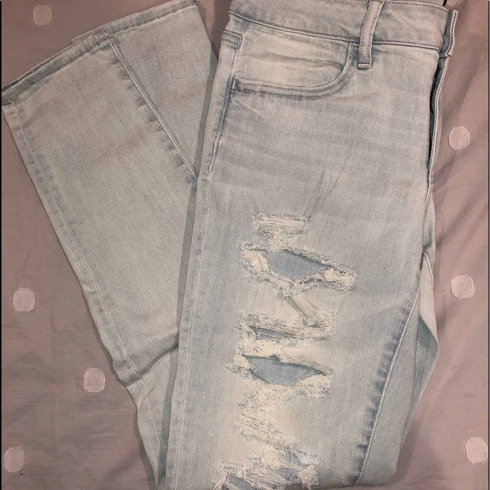 Super Cute American Eagle Jeans